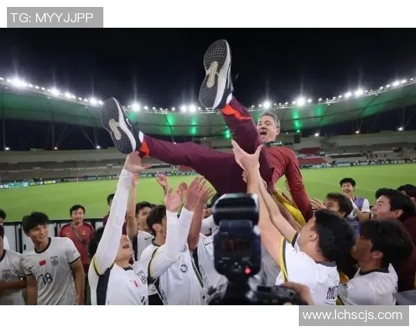 武汉足球实力雄厚展现风采引领全国足球发展新潮流